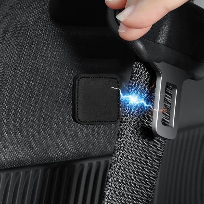 Suede Magnetic Suction Car Seat Belt Fixing Clips Auto Belt Holder Stabilizer Fastener Adjustable Clip Seatbelt Stopper