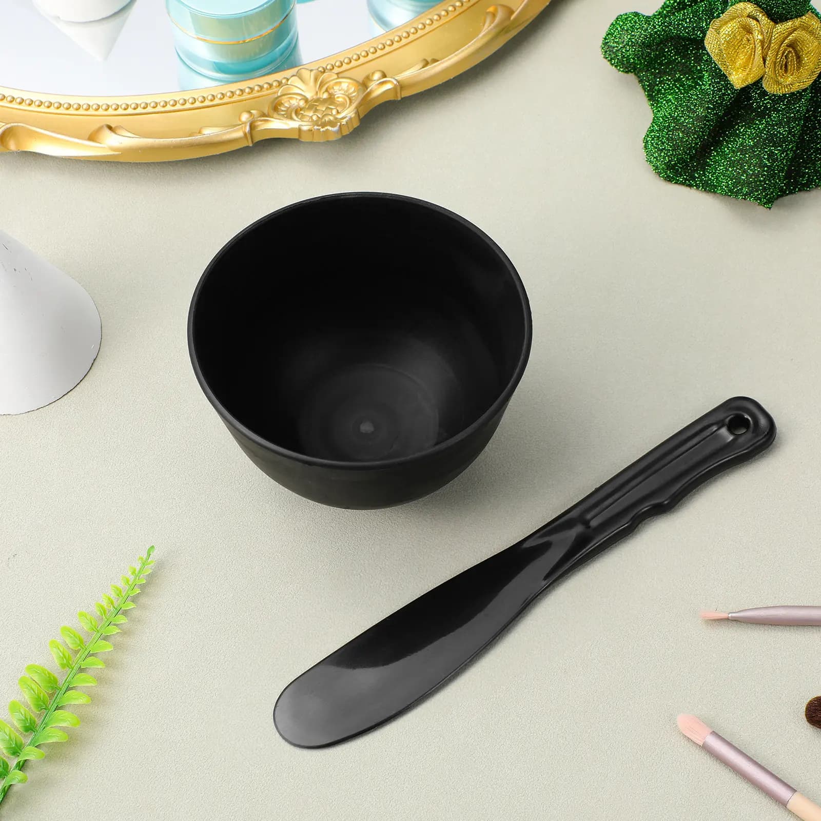 1Set Silicone Skincare Mixing Bowl Set with Flat Mud Mask Spatula Applicator Reusable DIY Mask Making Tool for Home Salon Use