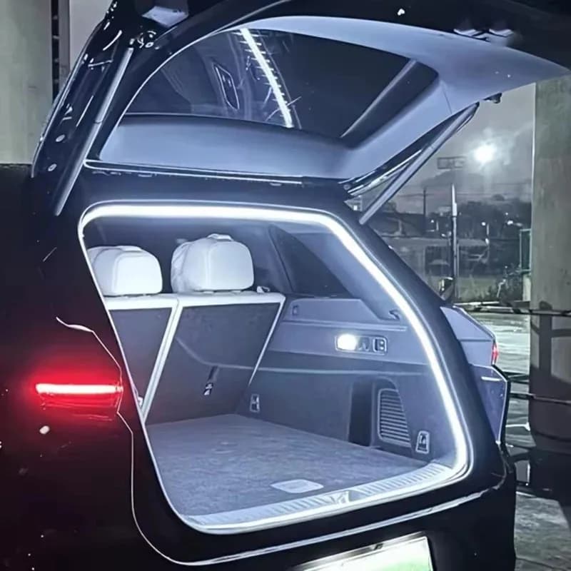Car high brightness trunk lighting ambient light interior decoration LED wiring free automatic sensing tailgate light strip