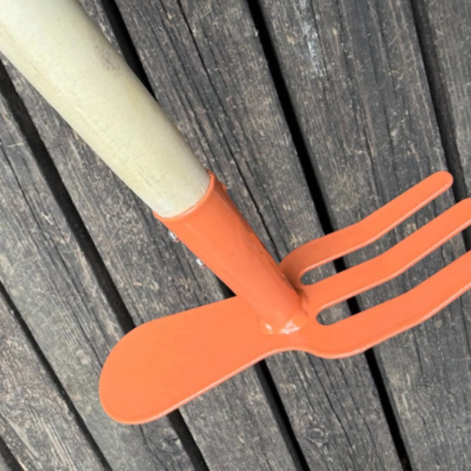 4 Pieces Kids Sand Shovel Set Educational Long Handle Shovel Set Child Sized Gardening Tools Safe Polished Edges Outdoor Toy