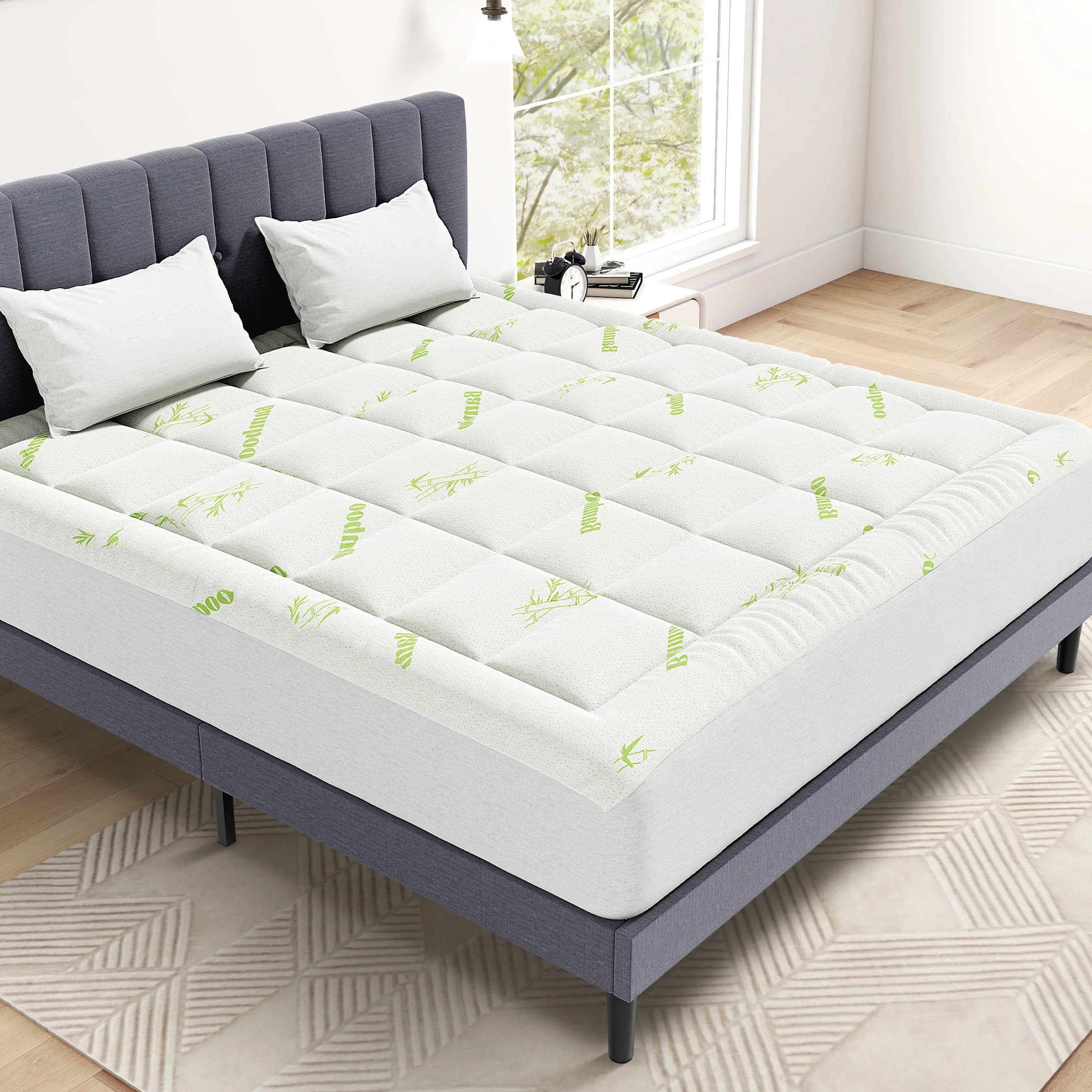 MCQ 400g Bamboo Viscose Derived Soft Mattress Topper with Stretchable Pockets Breathable Cooling Topper for Back Pain Relief